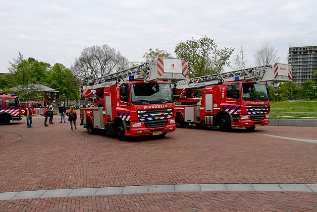 2006 & 2002 DAF AE75PC of the Leiden Fire Brigade