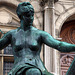 La Science - Bronze du sculpteur Jules Blanchard , devant l'Hôtel de Ville de Paris