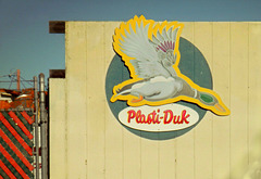 Plasti-Duk decoy factory