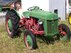 Ford Tractor (HFF, H.A.N.W.E.)
