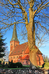 Pampow, Dorfkirche
