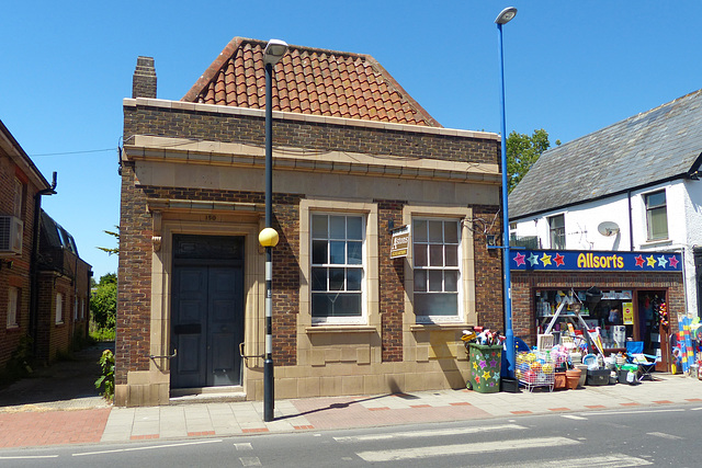 Former NatWest, Selsey - 29 May 2020
