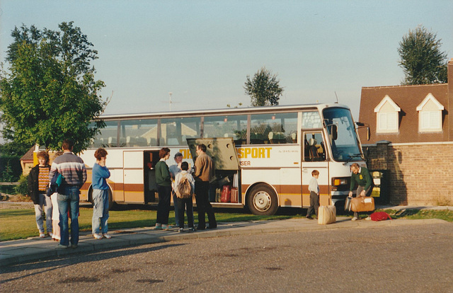 ipernity Priory Coaches D620 WPJ at College Heath Middle School