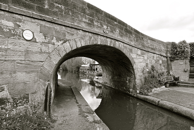 Bridge No.35, Shropshire Union Canal