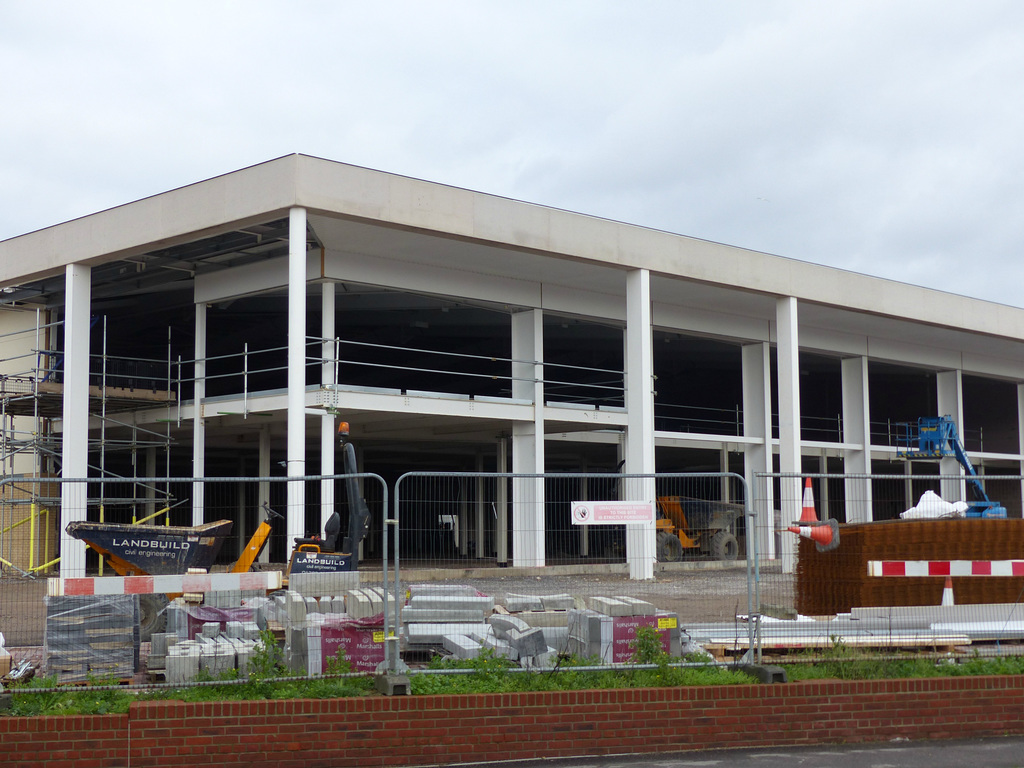Progress at Solent Retail Park (9) - 26 December 2015