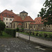Innenbereich mit Schloss und Kirche