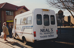 Neal's Travel F73 FUS in Mildenhall - 25 Nov 1989 (106-22)