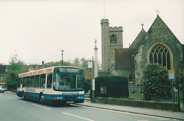 Sovereign 139 (W139 XRO) in Welwyn - 3 May 2003