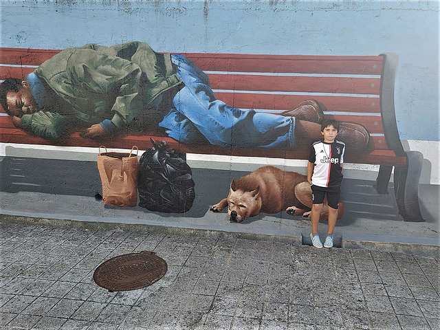 Francisco at 3D street art
