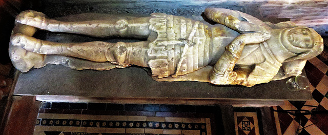 bredwardine church, herefs.alabaster effigy of knight c.1450 wearing lancastrian ss collar