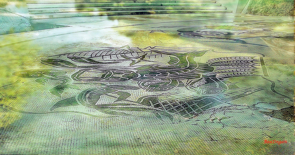 HFF to YOU ALL !!!!! Fences in the Mosaics in a Puddle :-)