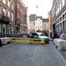 Sicherheitsabsperrung einer Zufahrtstraße in Maastricht anlässlich des André Rieu-Konzertes