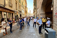 Verona 2021 – Crowd for Juliet's house and balcony