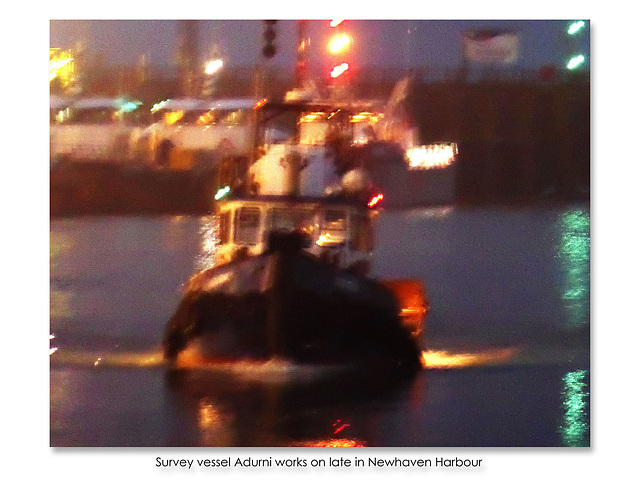 Adurni works on late in Newhaven Harbour - 26.9.2017