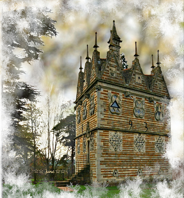 The Triangular Lodge