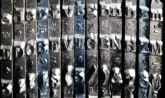Buchstabenzahlensalat aus dem letzten Jahrhundert (3xPiP)