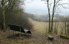 Schutzhütte und Rastplatz über den Heubergwiesen