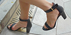 close up, ann taylor heels (F)