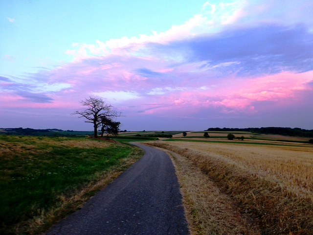 FR - Cleebourg - Colourful Sky