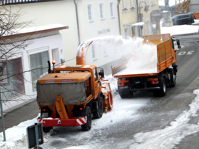 Clearing snow in the Allgäu, Picture 3 from 3. ©UdoSm