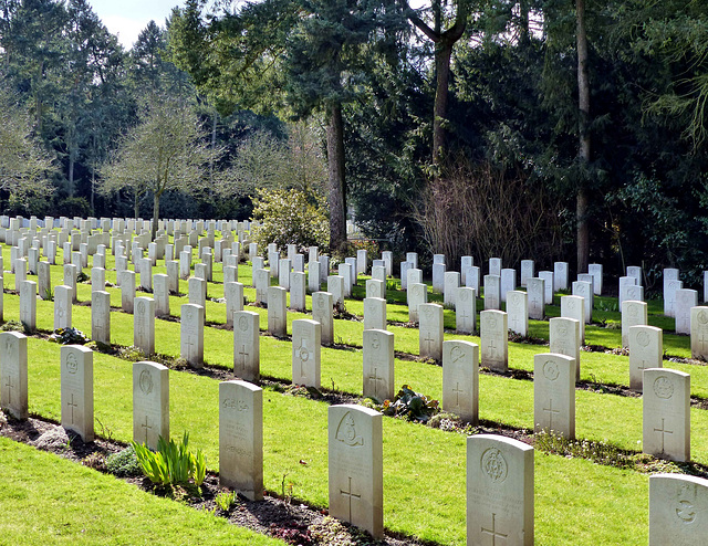 Cologne - Südfriedhof