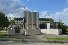 Kemer, Monument to Mustafa Ertuğrul Aker