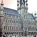 Bruxelles (B) 14 mai 1977. (Diapositive numérisée). La Grand-Place. L'Hôtel de Ville.