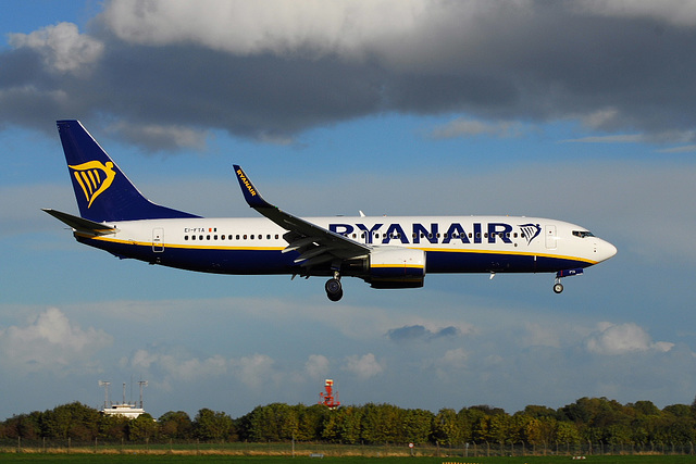 B737-8AS Ryanair
