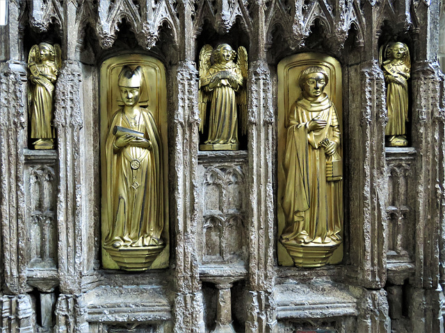st mary's church, warwick,weepers on tomb of richard beauchamp, earl of warwick, +1439, the man carrying a girdle book