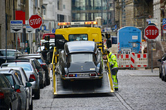 Hamburg 2019 – Foreign cars are towed away