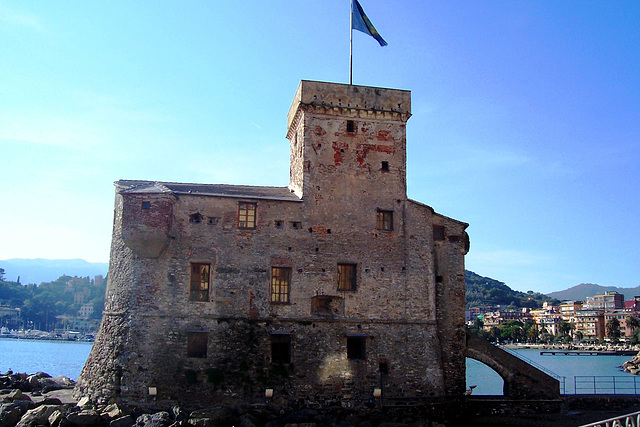 IT - Rapallo - Castello