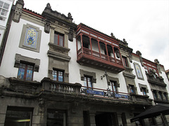 Bendaña Palace (15th century).