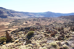 Hinten der Rand der Ur-Kaldera. ©UdoSm