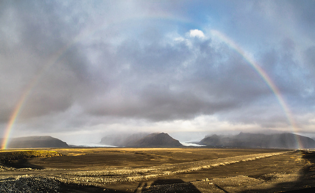 Skaftafell rainbow (PiP)