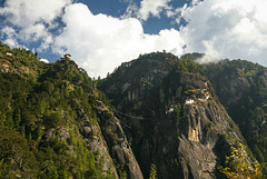 Tiger's Nest (Paro Taktsang) from the Cafeteria (2xPiP)