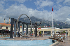 Kemer, Monument to Ataturk