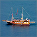 Alanya : una bella barca per portare i turisti a spasso per il mare