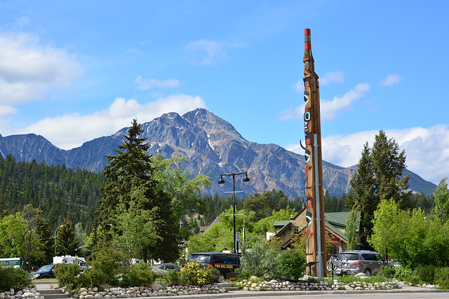 Canada 2016 – The Canadian – Jasper – Totem pole