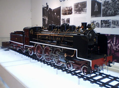 Model of steam locomotive Pacific 1501.