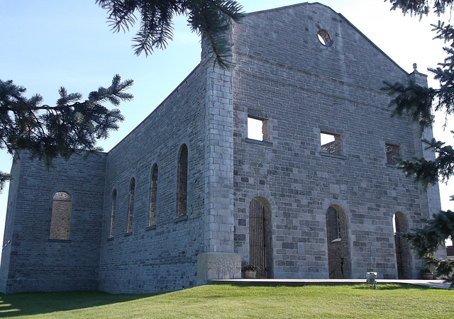 Upper Canada catholicism ruins