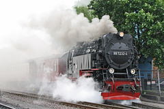 Zug der HSB bei der Ausfahrt aus Wernigerode