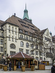 Weihnachtsmarkt im Rathaushof