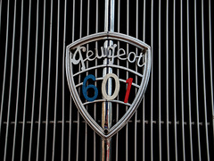 BELFORT: Une Peugeot 601.02