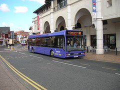 DSCN1093 Ipswich Buses  172 (YG52 DGE) - 4 Sep 2007