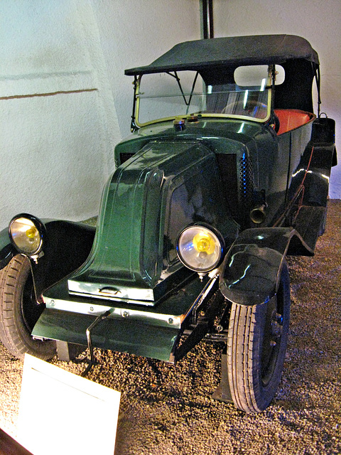 Renault décapotable 1923