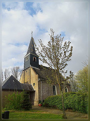 Eenigenburg, kerk