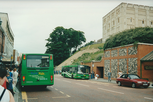 Ambassador 525 (T128 OAH) and First Eastern Counties 554 (R554 CNG) in Norwich - 31 Jul 2001