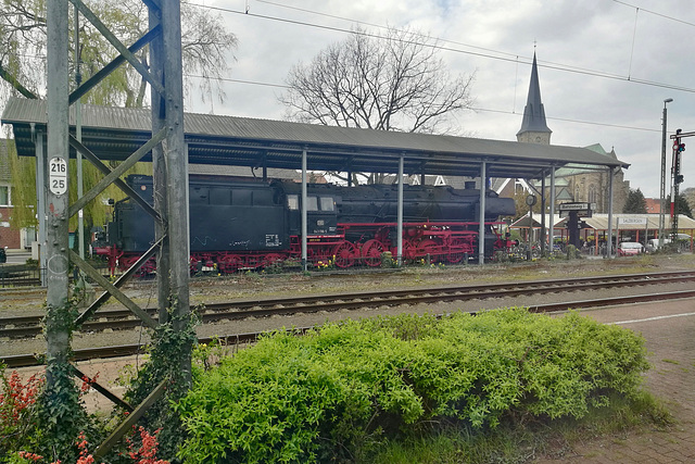 Hamburg 2019 – Steam engine DB 043 196 as a monument at Salzbergen