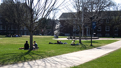 Students on the Mall