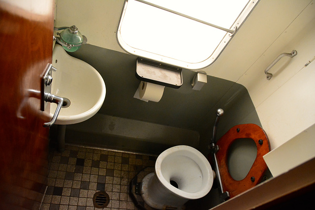 Open Dag Werkplaats Leidschendam 2014 – Toilet